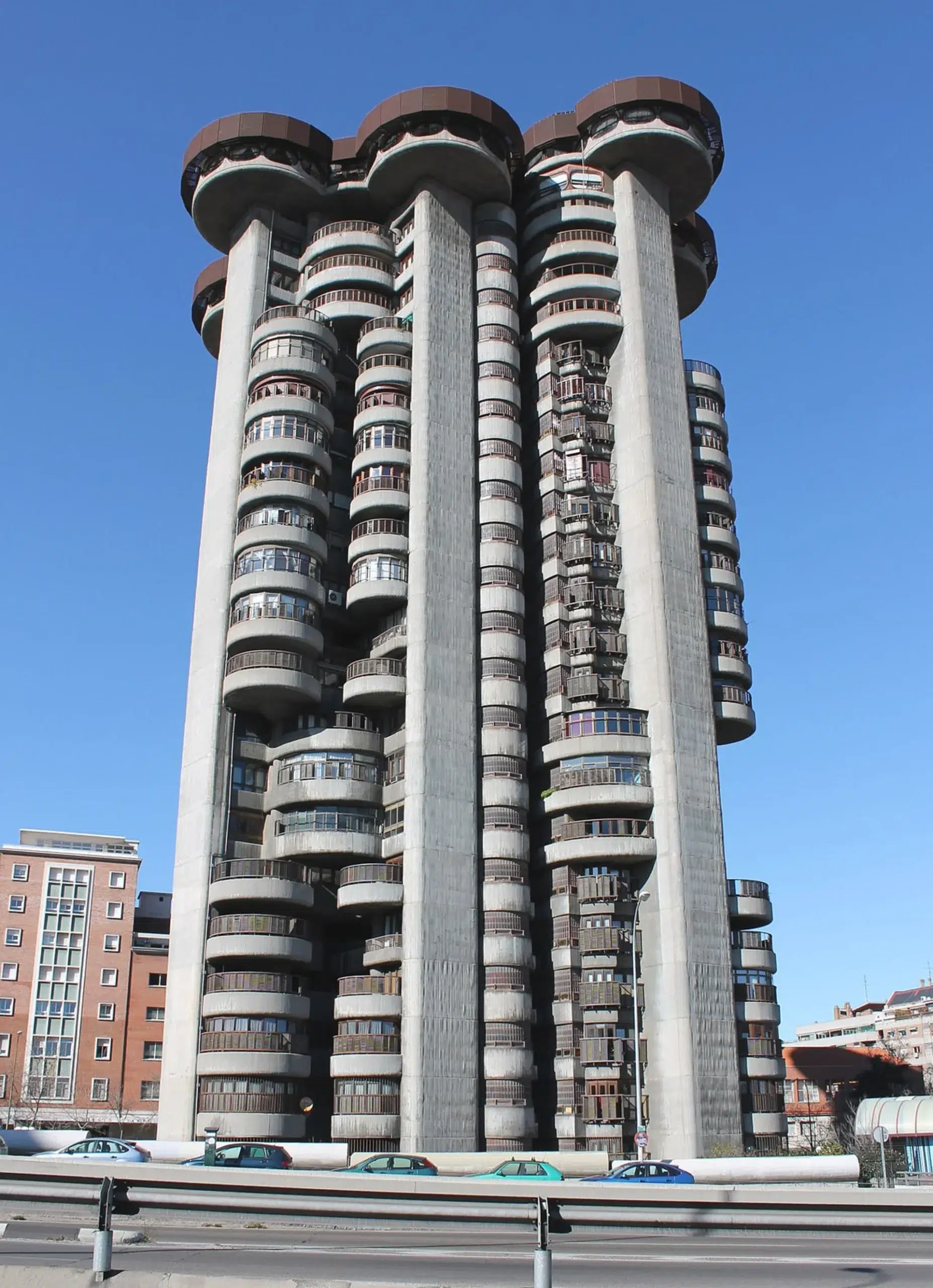 Spanish Architectural Diversity: How Different Spanish Regions Express Design 12 Torres Blancas in Madrid, an iconic example of Spanish architectural diversity and a masterpiece of Brutalist architecture.