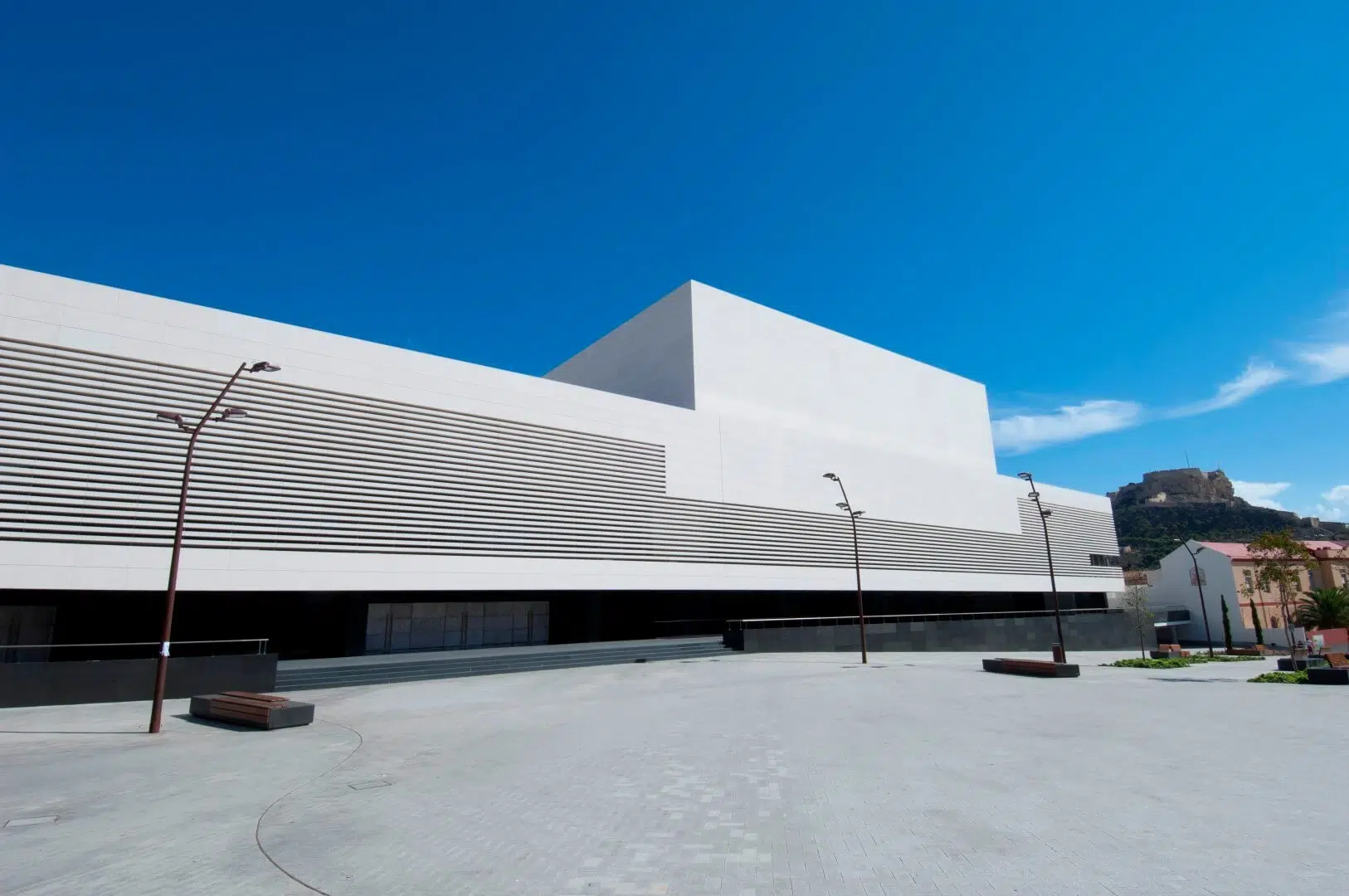 Contemporary vs traditional architecture at Alicante Auditorium
