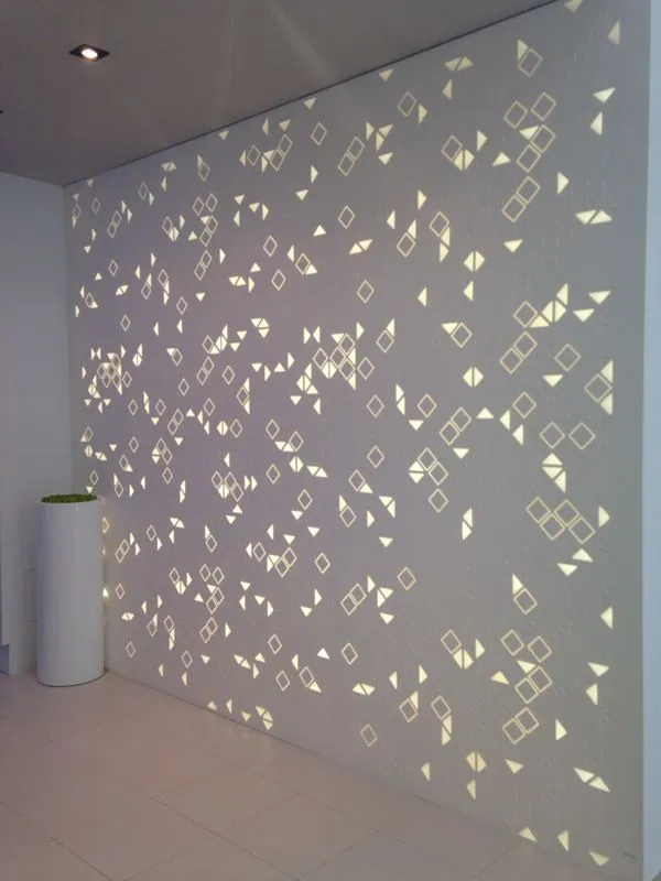 Backlit Krion partition, a new material in elite residential architecture 